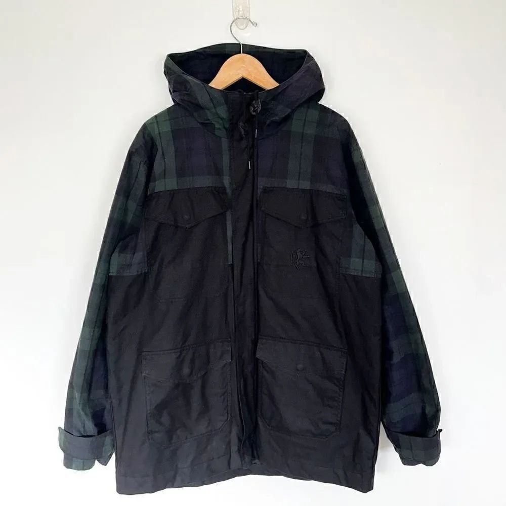 Nike Men’s 330 British Millerain Destroyer Windrunner Tartan Plaid Wax Coated Zi
